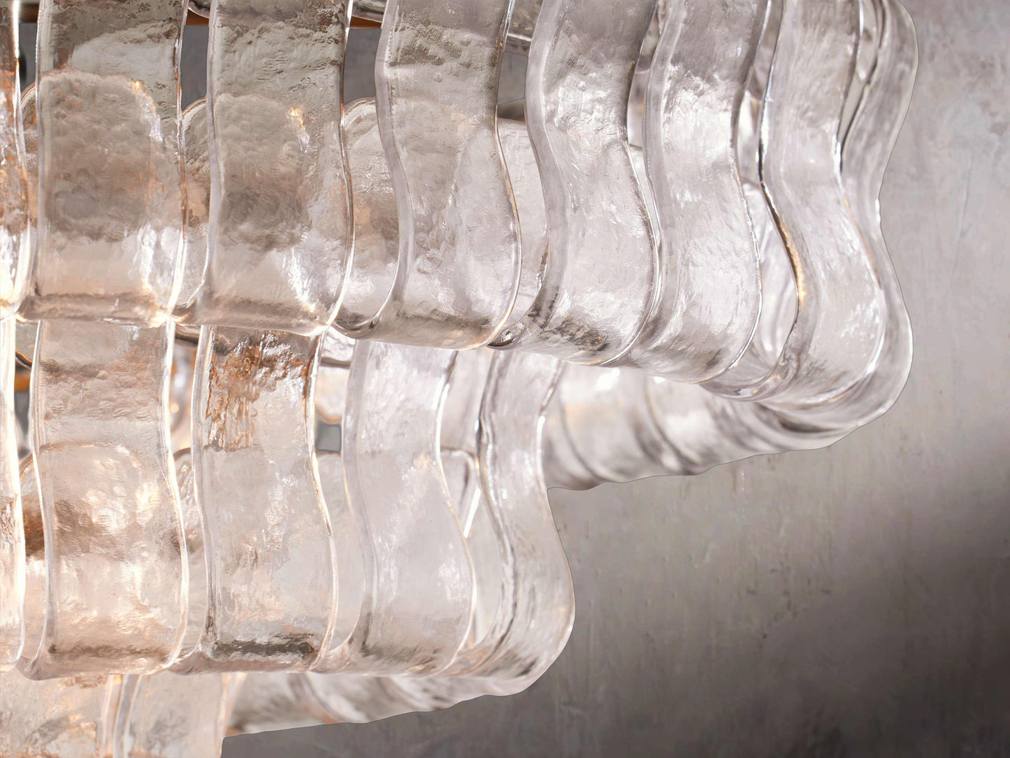 Ghiaccio Oval Pendant Lamp