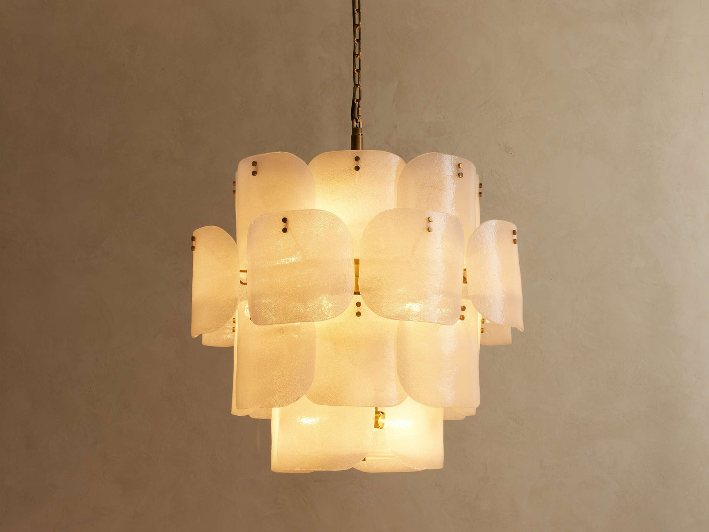 Blaire Round Suspended Pendant Light